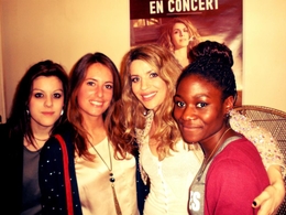 Les membres de Casting au concert de LOLA !