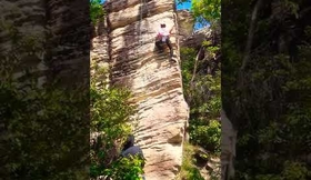 Escalada Serra Pirineus "Paredão Tico "