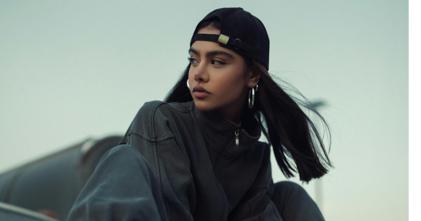 Casting femme entre 30 et 35 ans pour publicité avec grande marque de streetwear