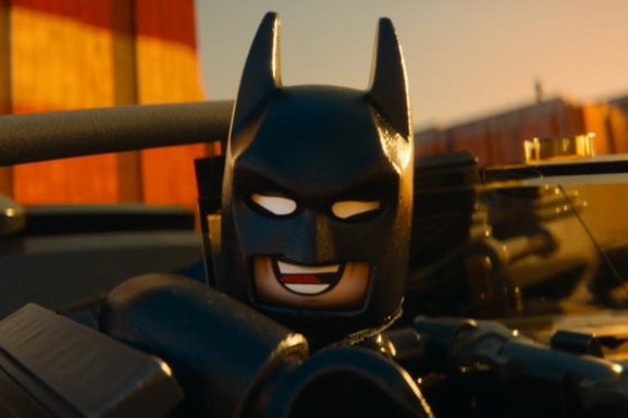 La grande aventure Lego, en tête du box office US, débarque en France !