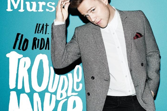 Olly Murs numéro 1 des ventes en Angleterre avec son album « Right Place Right Time » !