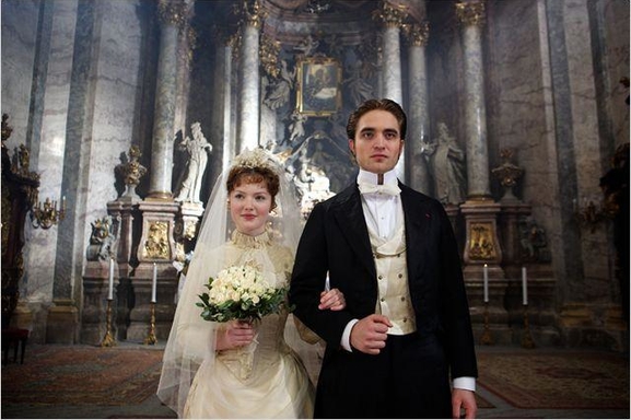 L'adaptation du roman "Bel Ami" au cinéma avec Robert Pattinson !