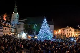 Swarovski à Megève avec Adriana Karembeu!