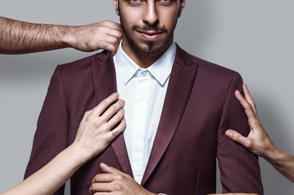 Mohamed Nouar, le dernier gentleman, en spectacle au théatre du Point Virgule