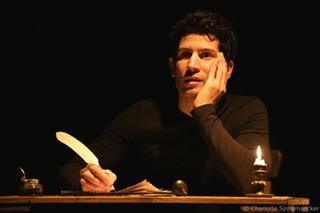 Lionel Cecilio, un véritable passionné de théâtre, "j’ai parfois l’impression d’atteindre la sensation d’une trans quand je suis sur scène"